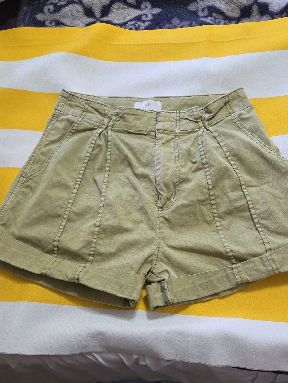 Joie Olive-Green High Waist Pleated Cuffed Shorts